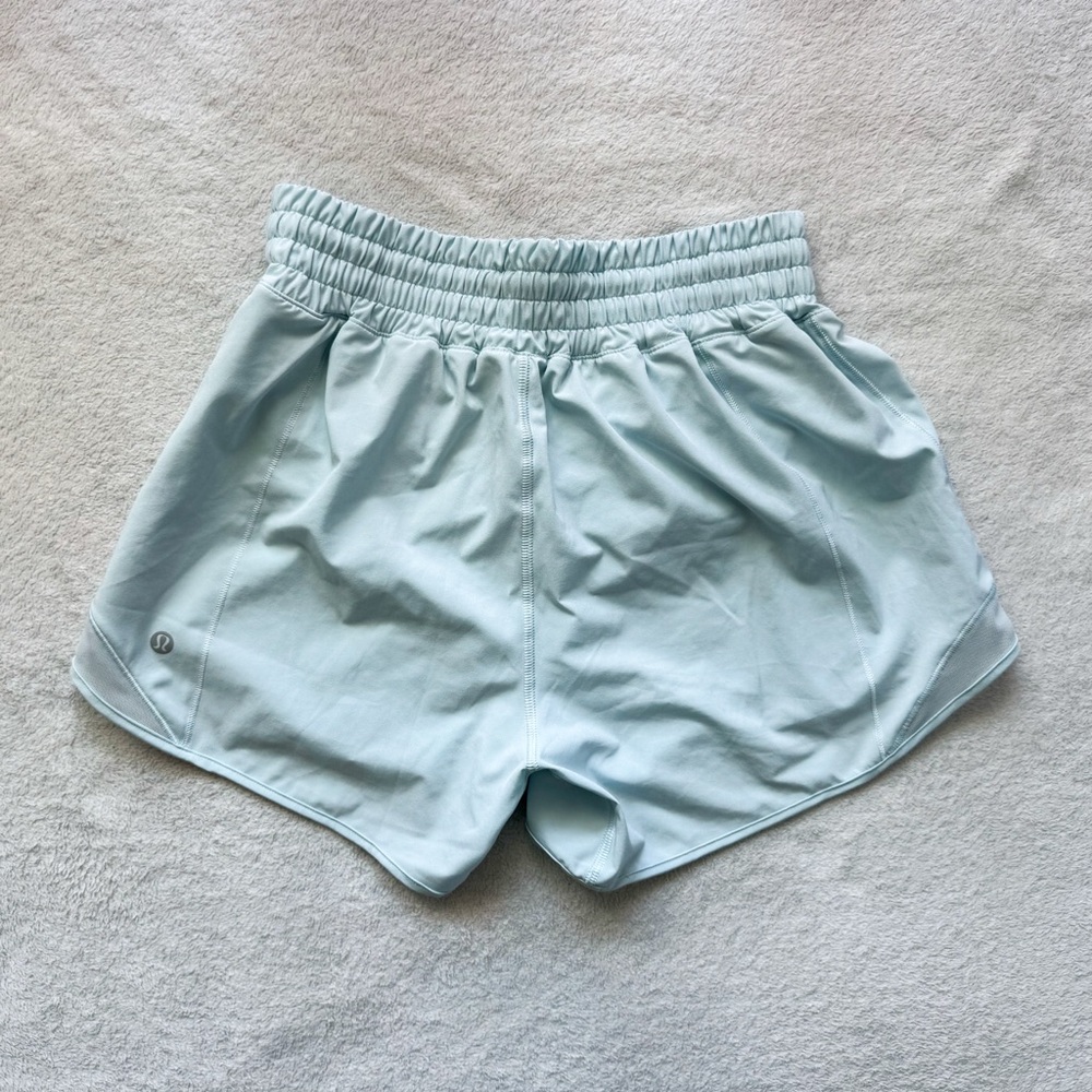 lululemon Hotty Hot High-Rise Short 4”, Powder Blue, Sz 4